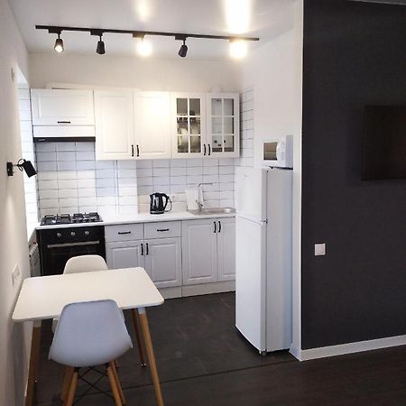 White Apartment Poltava Eksteriør billede