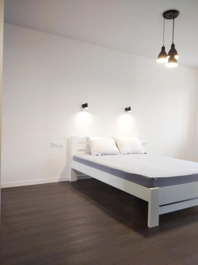 White Apartment Poltava Eksteriør billede